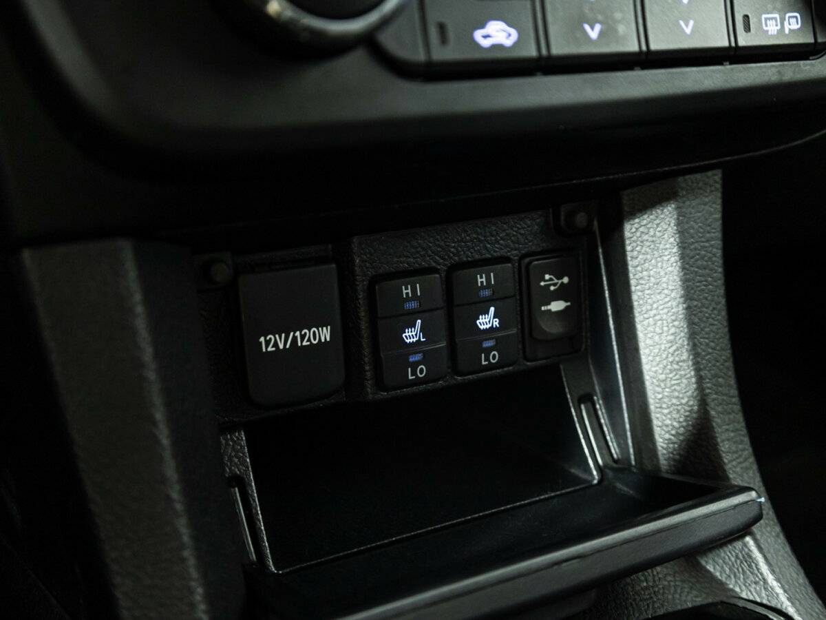 Купить Toyota Corolla с пробегом. Фото: #15