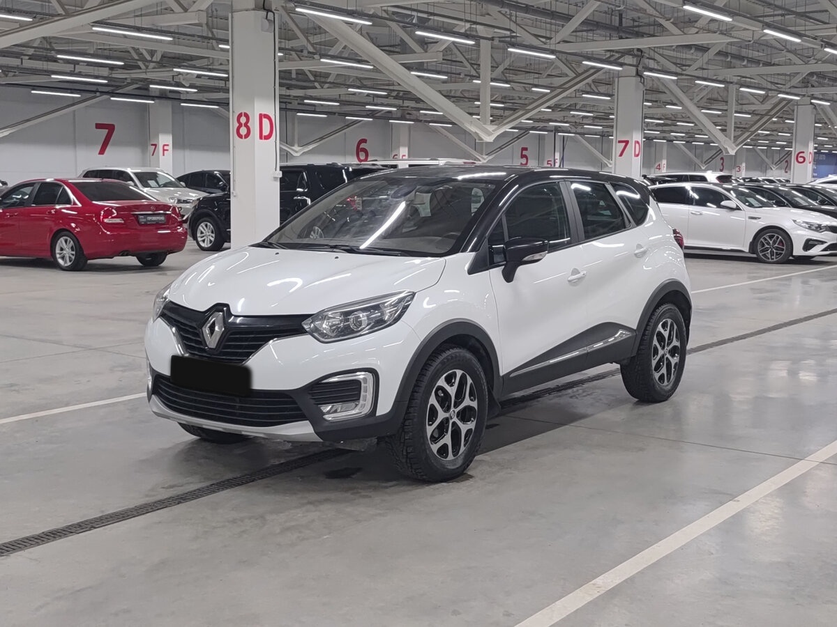 Купить Renault Kaptur с пробегом. Посмотреть фото