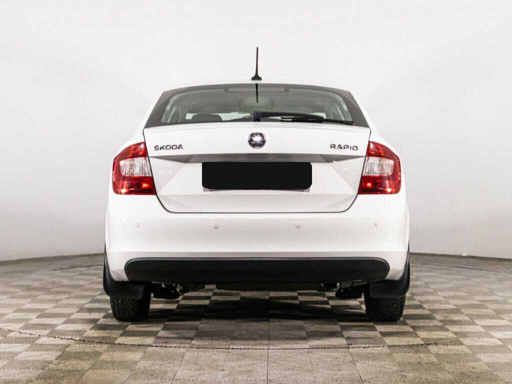 Купить Skoda Rapid с пробегом. Фото: #5