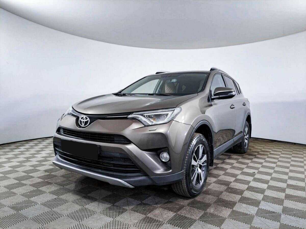 Купить Toyota RAV4 с пробегом. Посмотреть фото