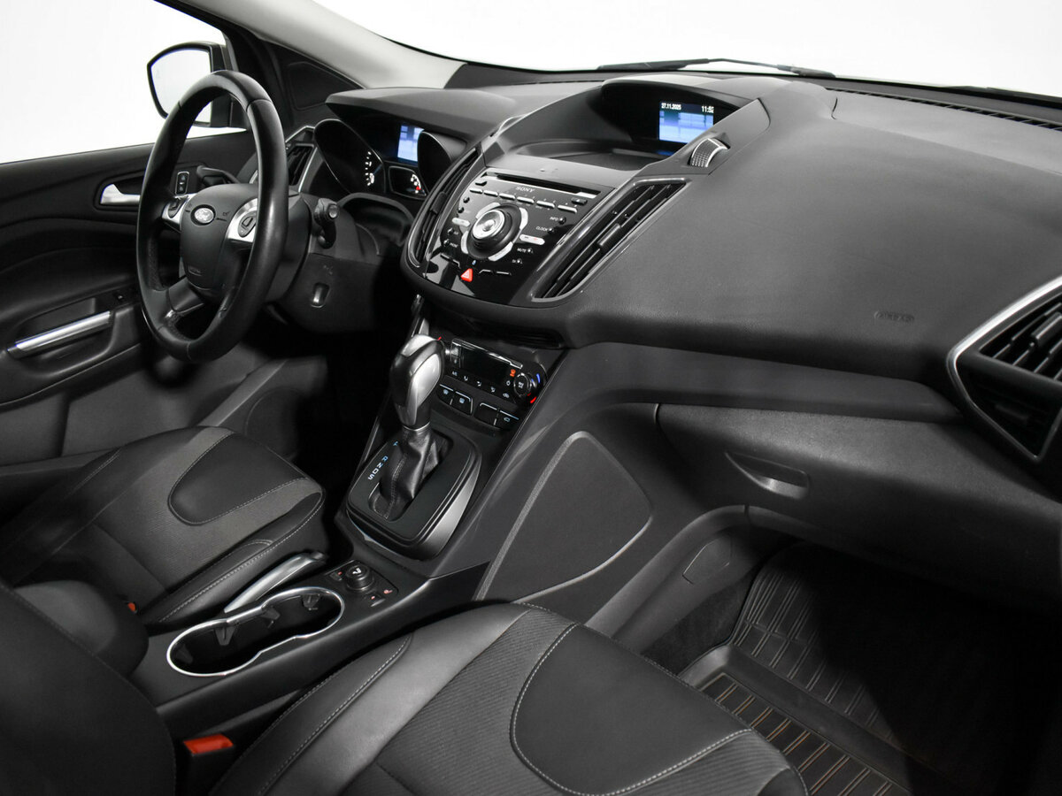 Купить Ford Kuga с пробегом. Фото: #12