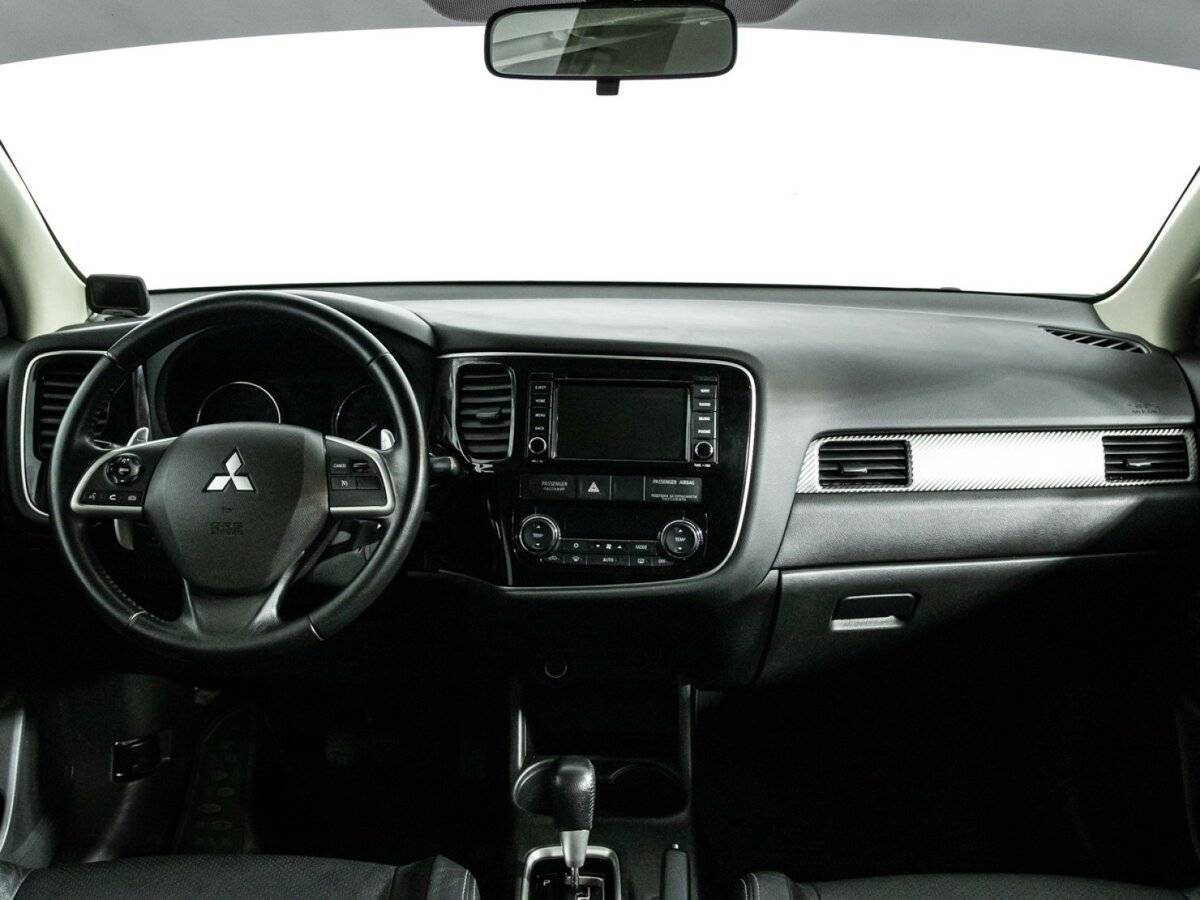Купить Mitsubishi Outlander с пробегом. Фото: #12