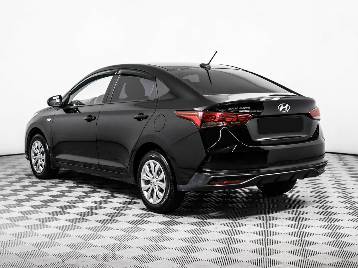 Купить Hyundai Solaris с пробегом. Фото: #5