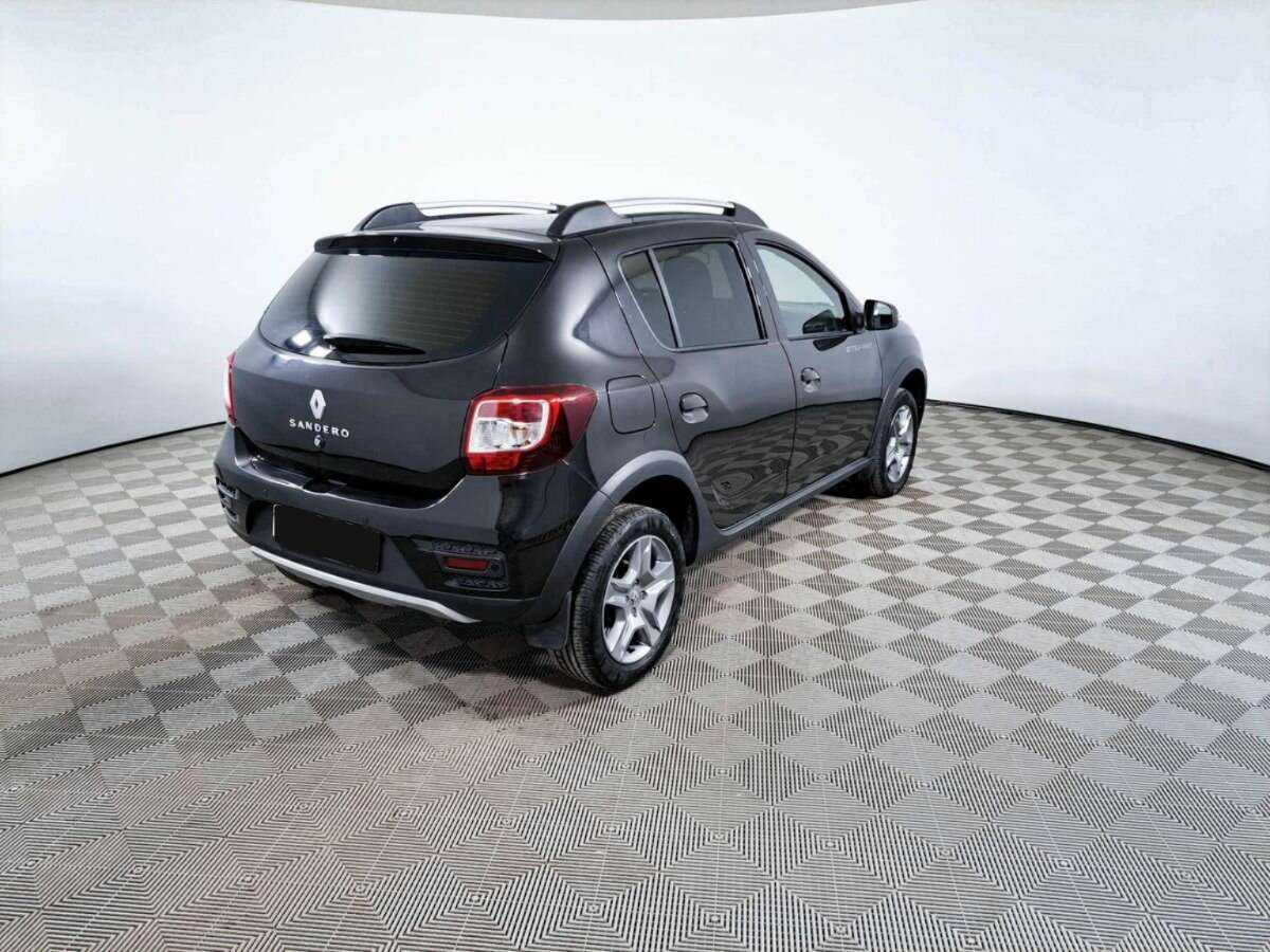 Купить Renault Sandero с пробегом. Фото: #4