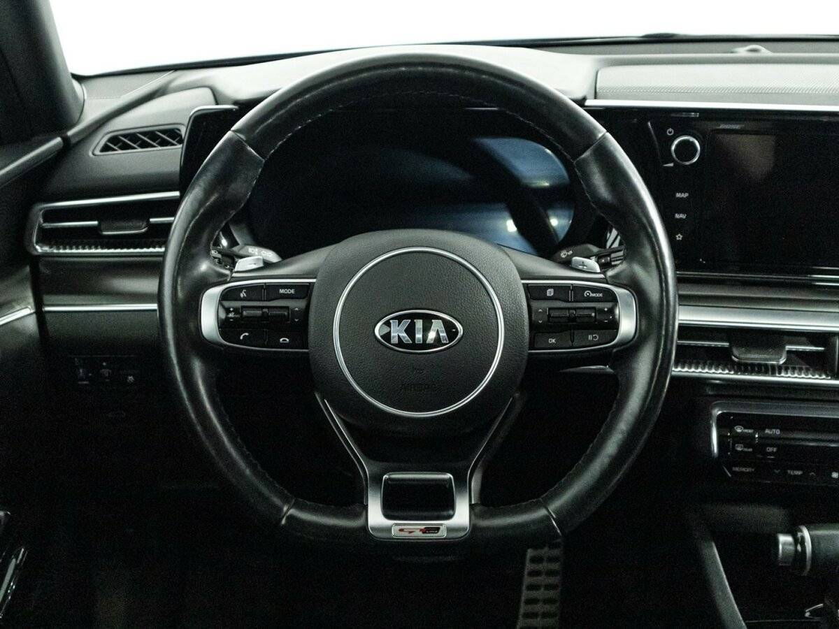Купить Kia K5 с пробегом. Фото: #25