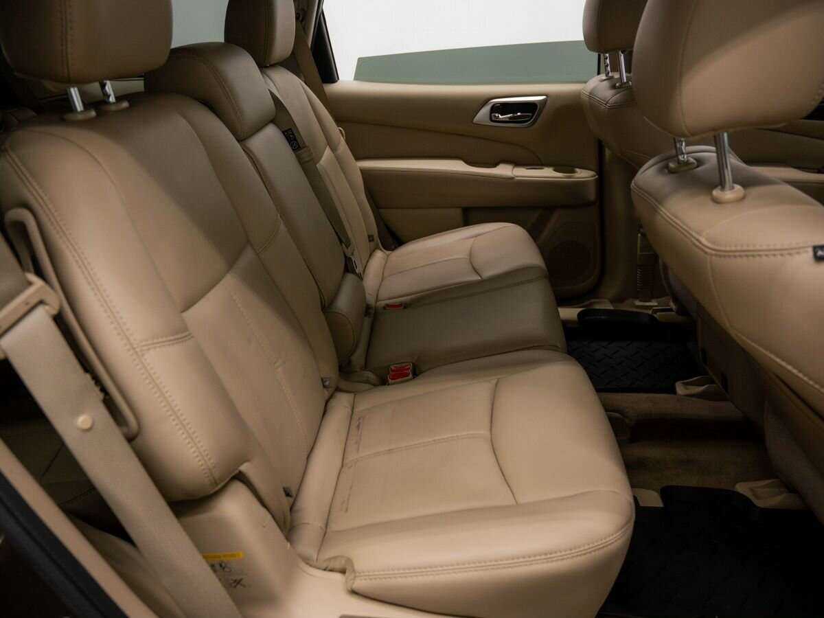 Купить Nissan Pathfinder с пробегом. Фото: #8