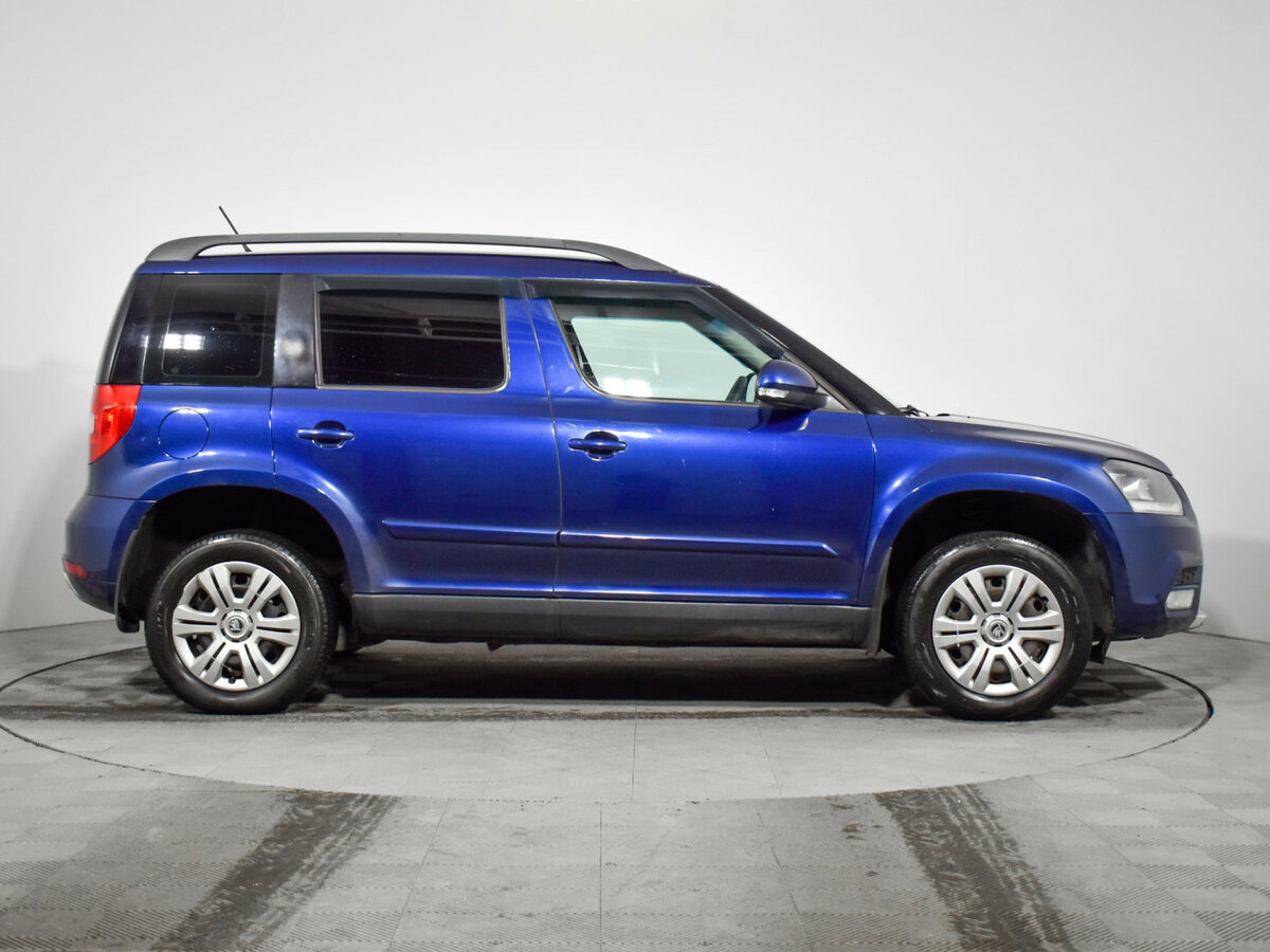 Купить Skoda Yeti с пробегом. Фото: #3