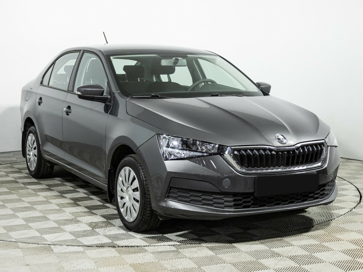 Купить Skoda Rapid с пробегом. Фото: #2