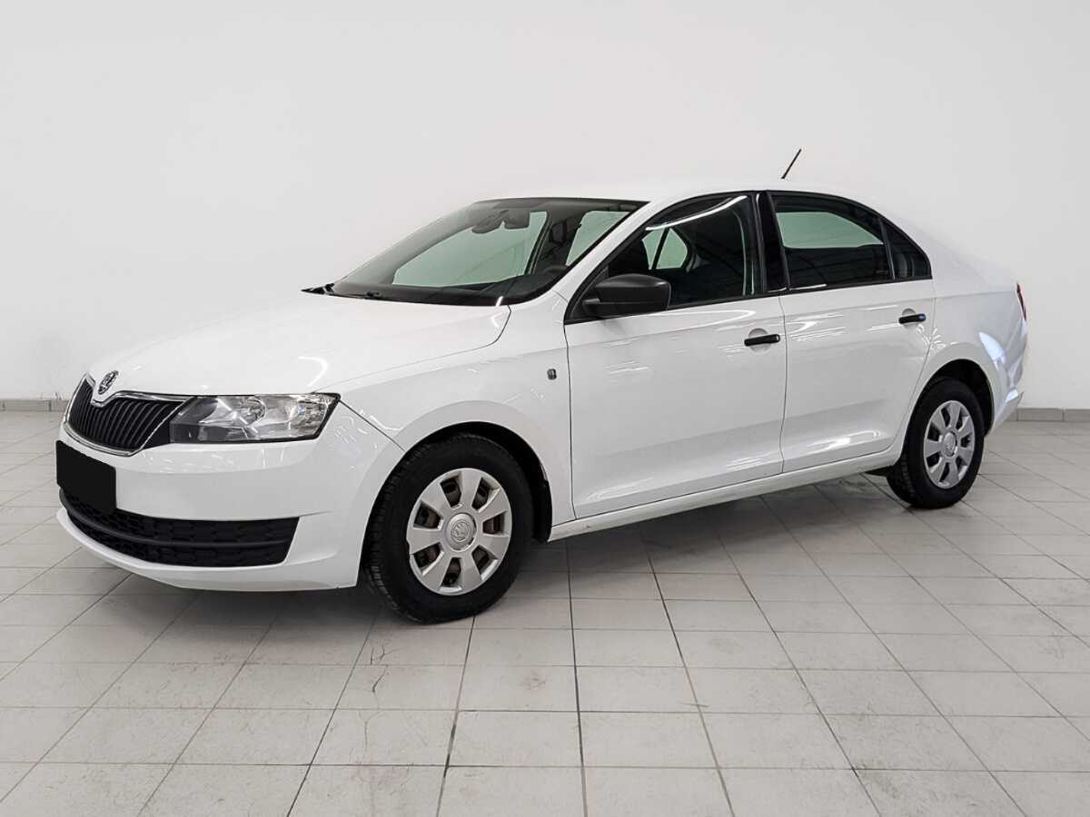 Купить Skoda Rapid с пробегом. Посмотреть фото