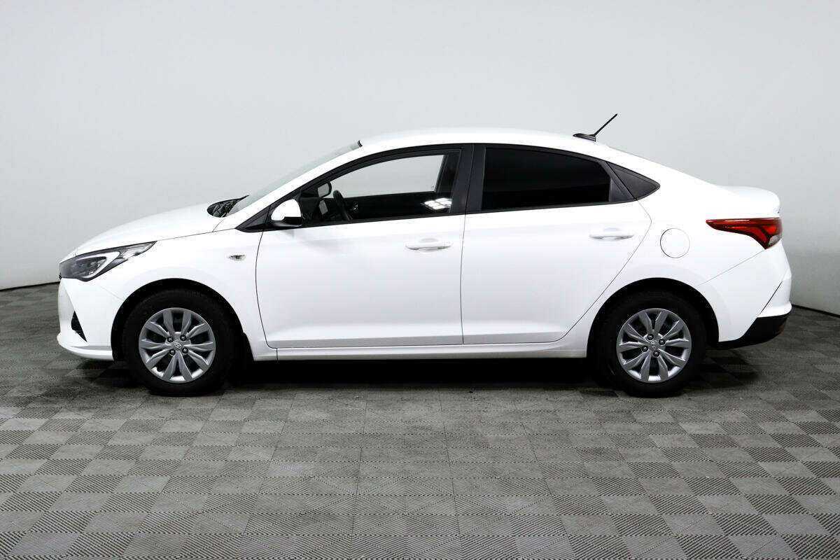Купить Hyundai Solaris с пробегом. Фото: #7