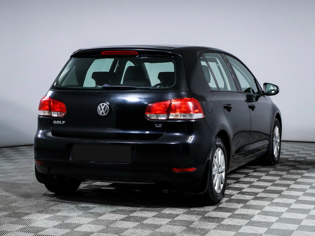 Купить Volkswagen Golf с пробегом. Фото: #3