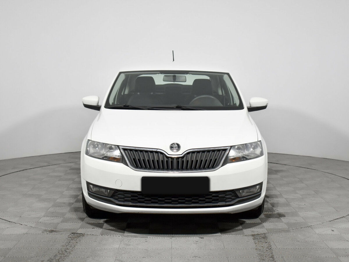 Купить Skoda Rapid с пробегом. Фото: #1