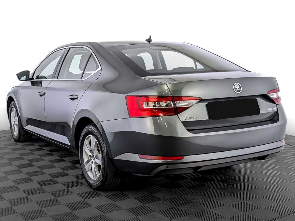 Купить Skoda Superb с пробегом. Фото: #6