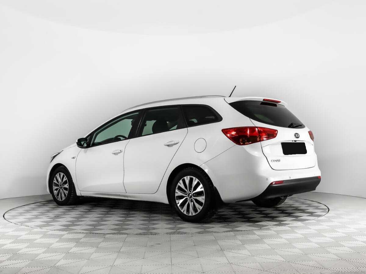 Купить Kia Ceed с пробегом. Фото: #6