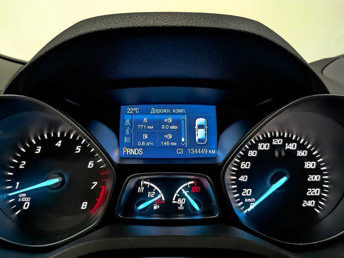 Купить Ford Kuga с пробегом. Фото: #13