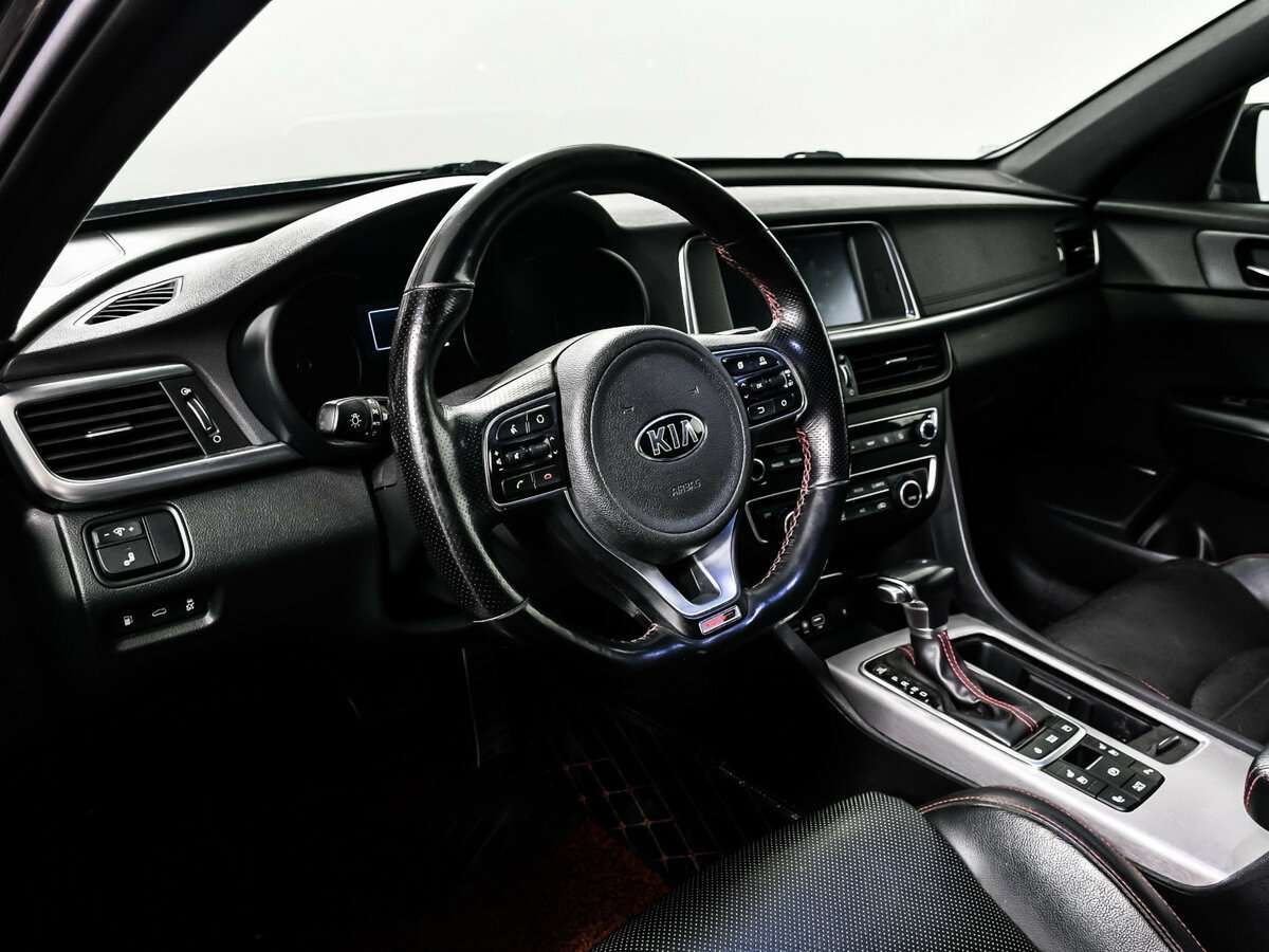 Купить Kia Optima с пробегом. Фото: #11