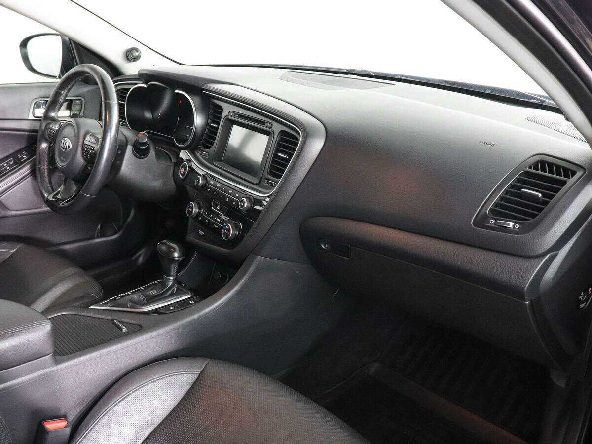 Купить Kia Optima с пробегом. Фото: #9