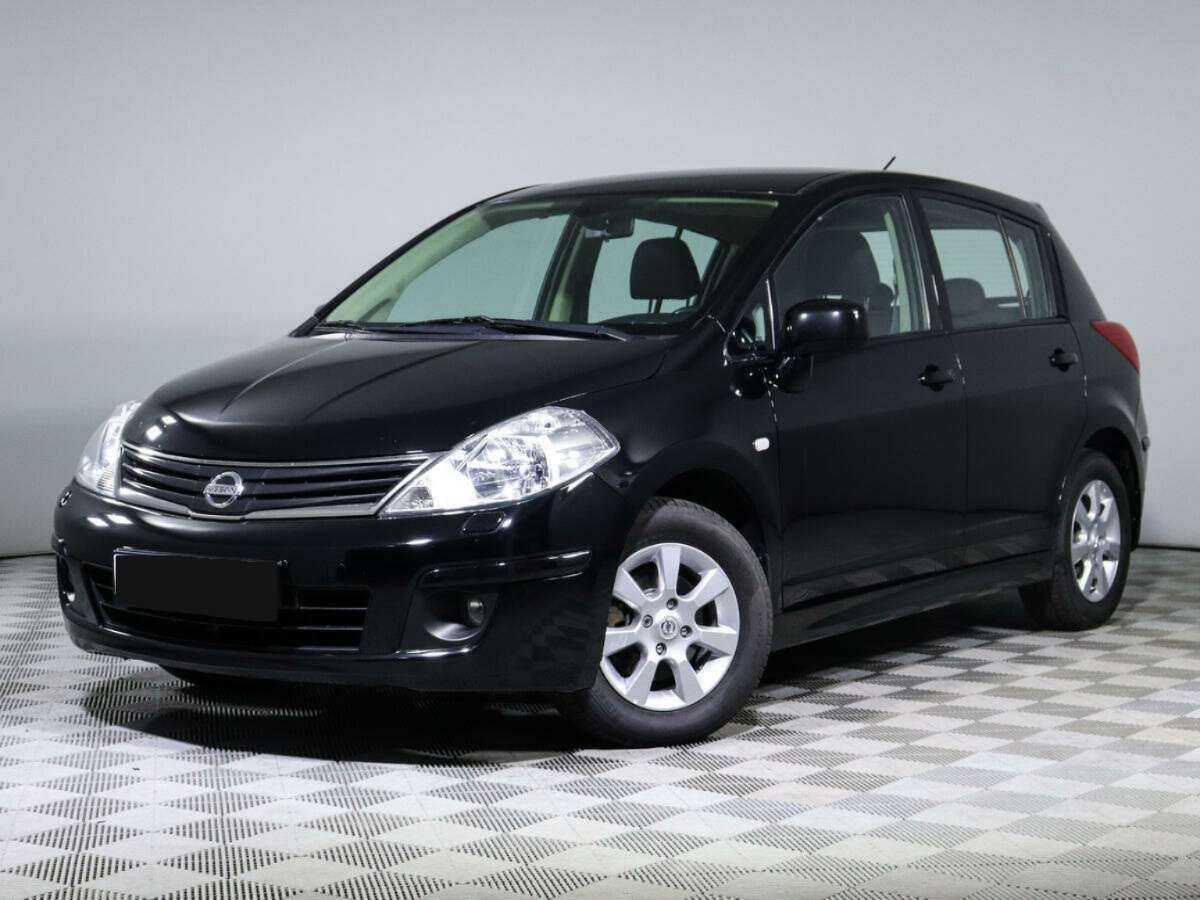 Купить Nissan Tiida с пробегом. Посмотреть фото