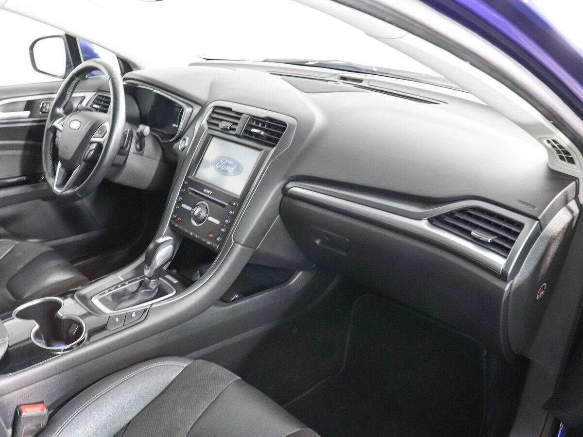 Купить Ford Mondeo с пробегом. Фото: #9