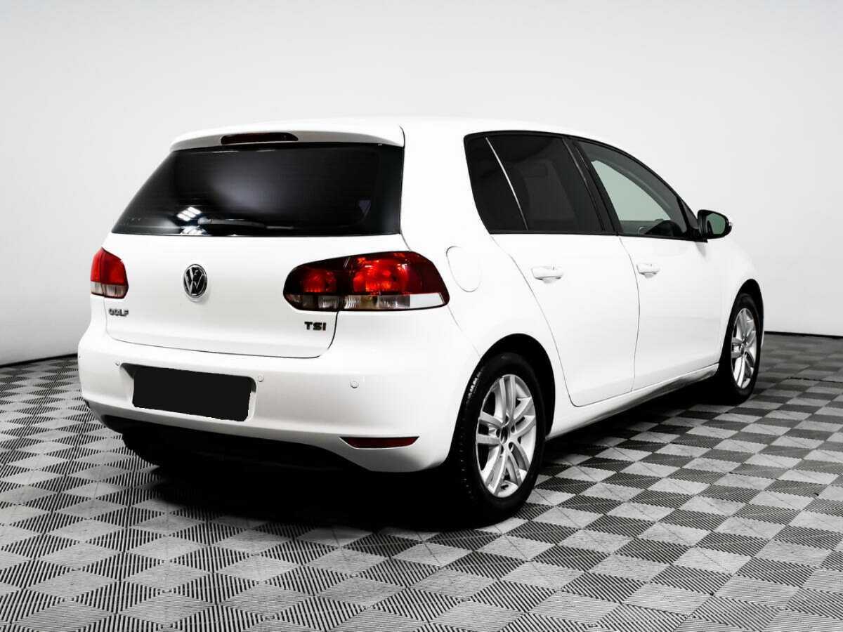 Купить Volkswagen Golf с пробегом. Фото: #4