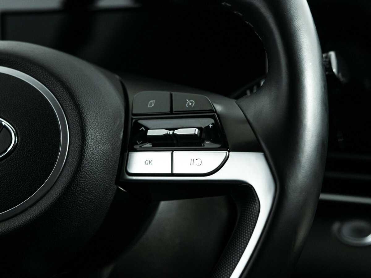 Купить Hyundai Elantra с пробегом. Фото: #19