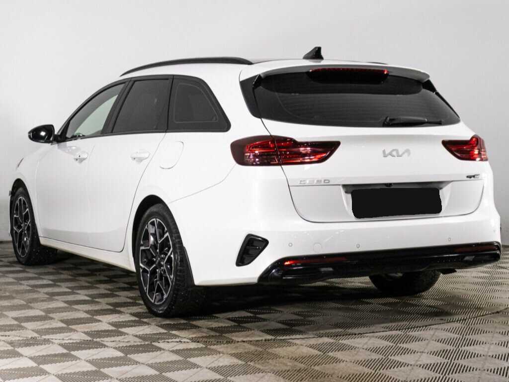 Купить Kia Ceed с пробегом. Фото: #5