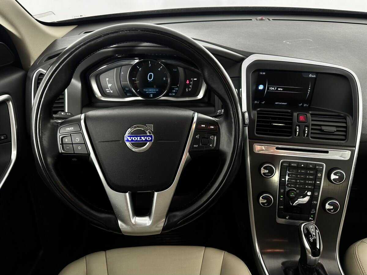 Купить Volvo XC60 с пробегом. Фото: #9