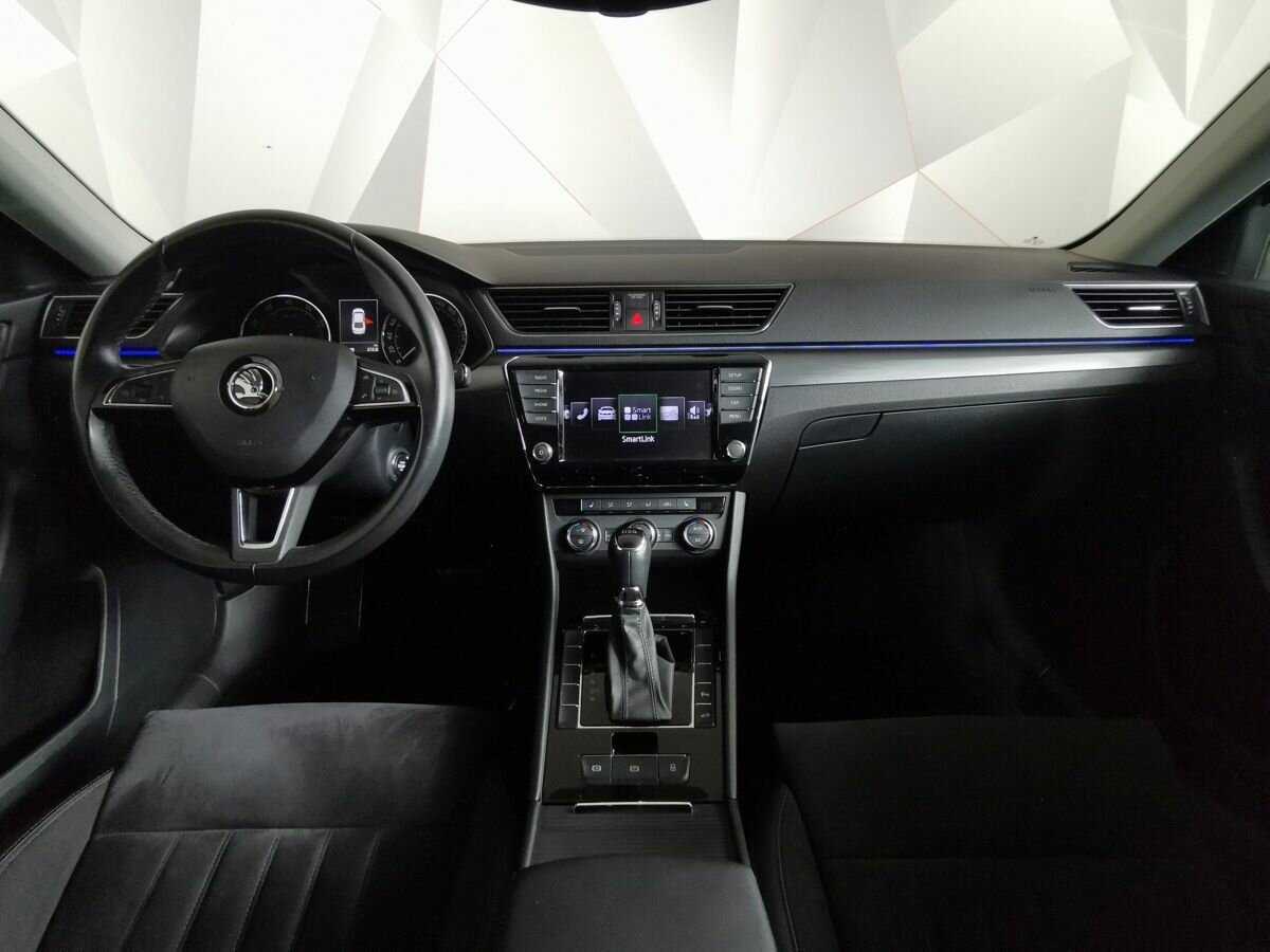 Купить Skoda Superb с пробегом. Фото: #9