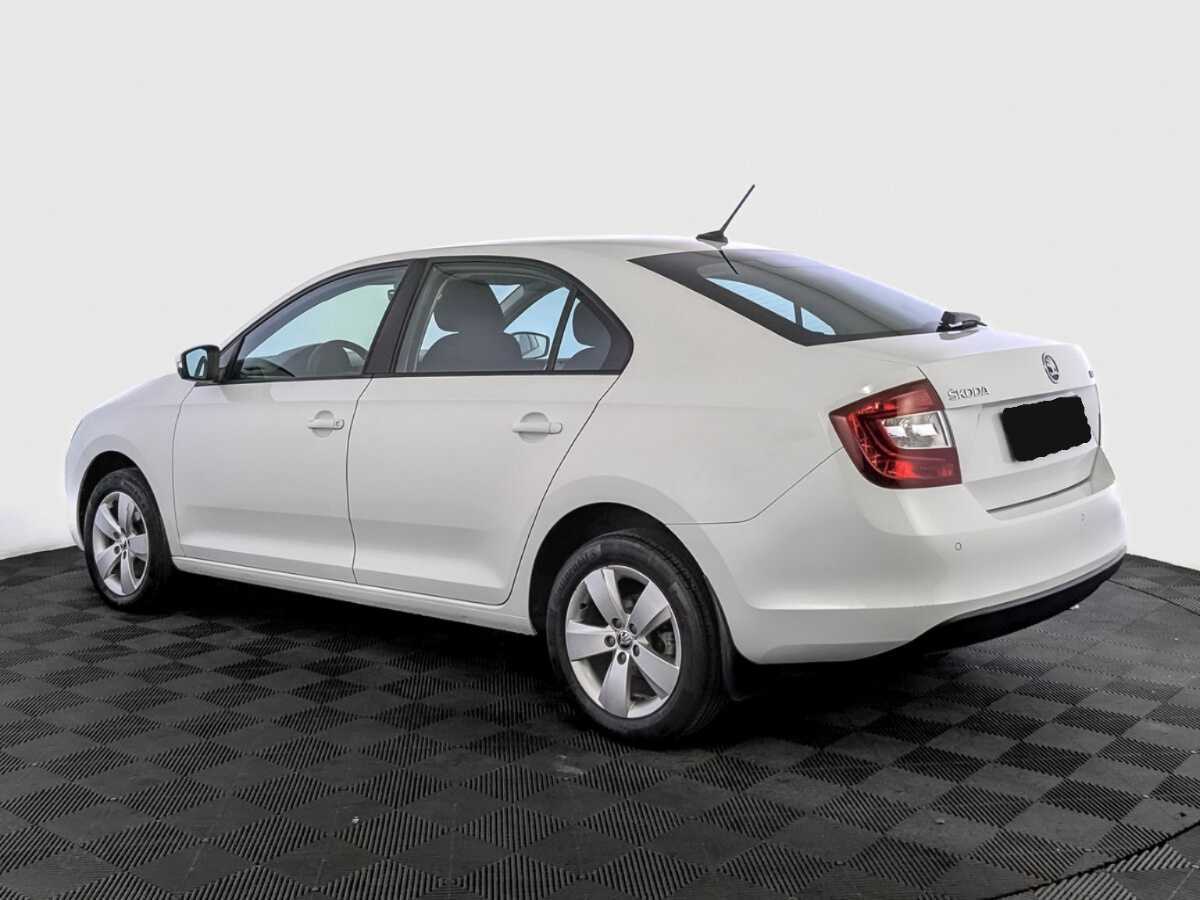 Купить Skoda Rapid с пробегом. Фото: #6