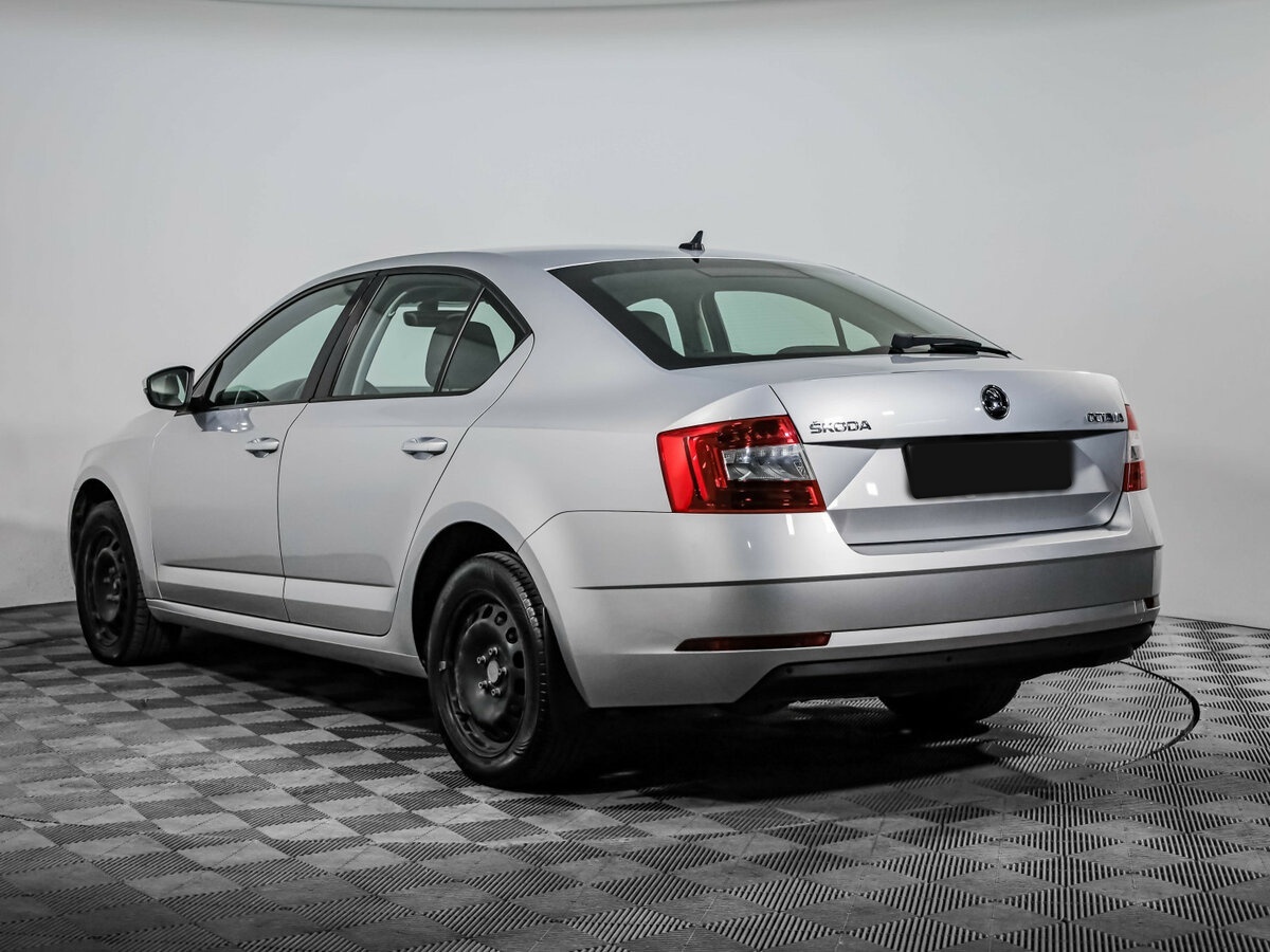 Купить Skoda Octavia с пробегом. Фото: #6