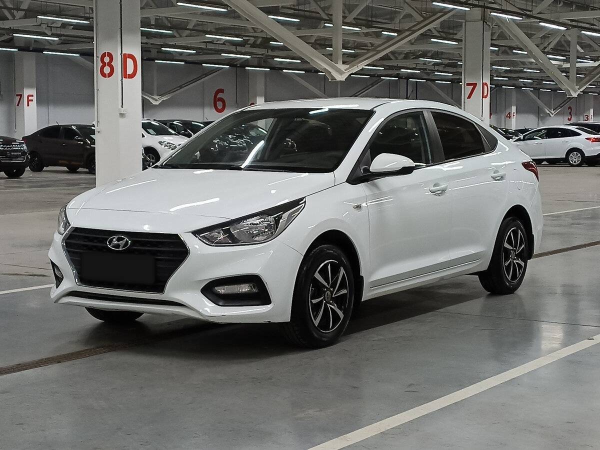 Купить Hyundai Solaris с пробегом. Посмотреть фото