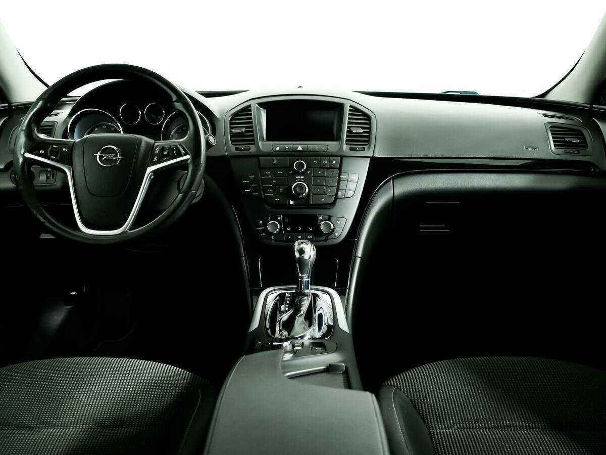 Купить Opel Insignia с пробегом. Фото: #10