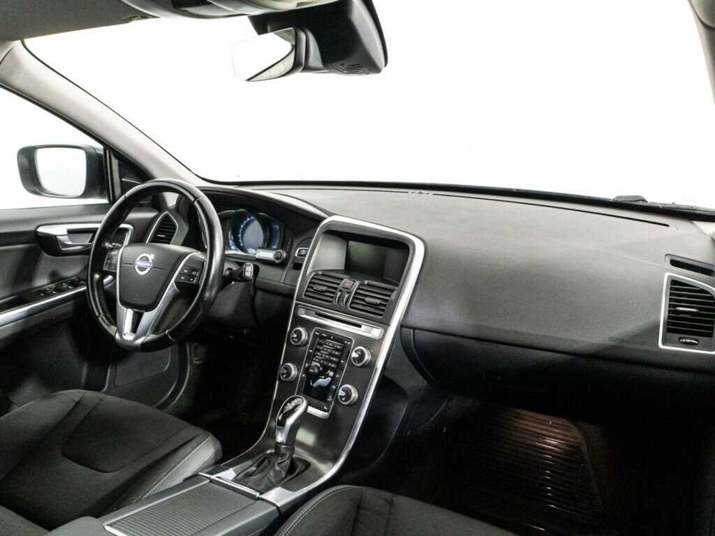 Купить Volvo XC60 с пробегом. Фото: #8