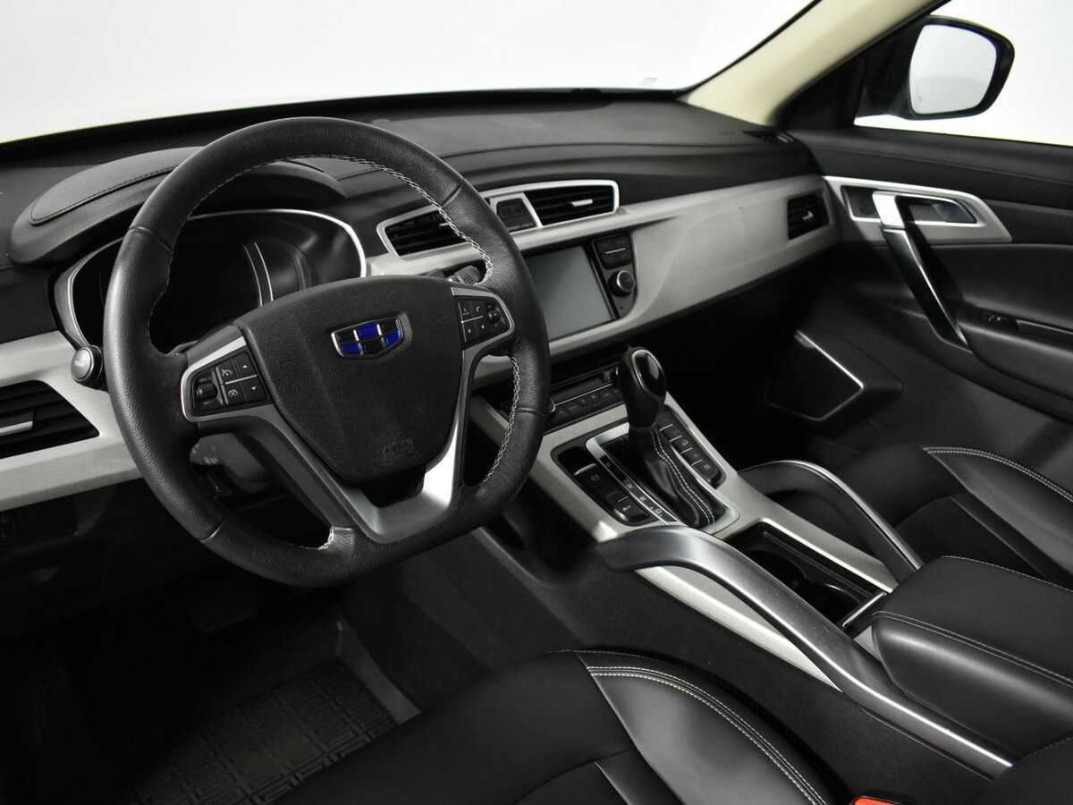 Купить Geely Atlas с пробегом. Фото: #4