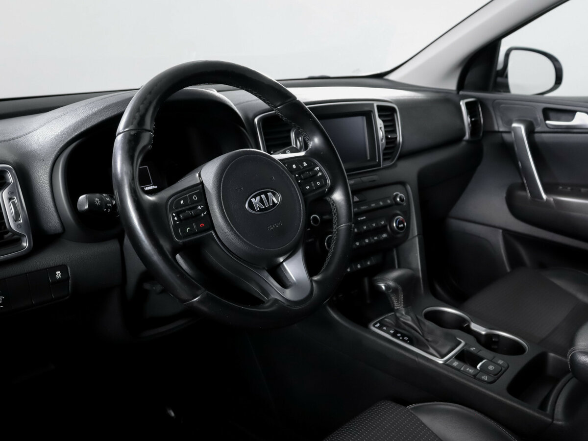 Купить Kia Sportage с пробегом. Фото: #12