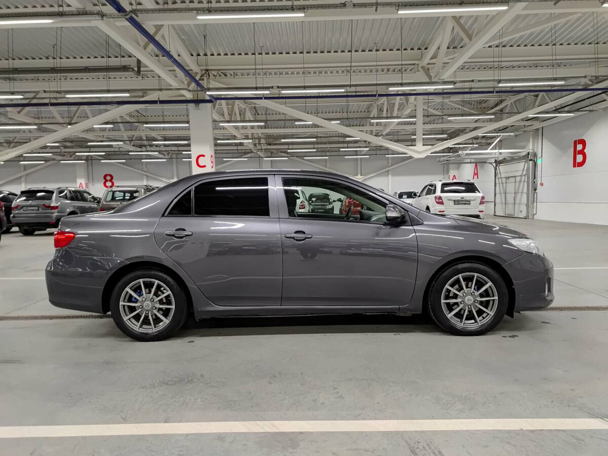 Купить Toyota Corolla с пробегом. Фото: #3