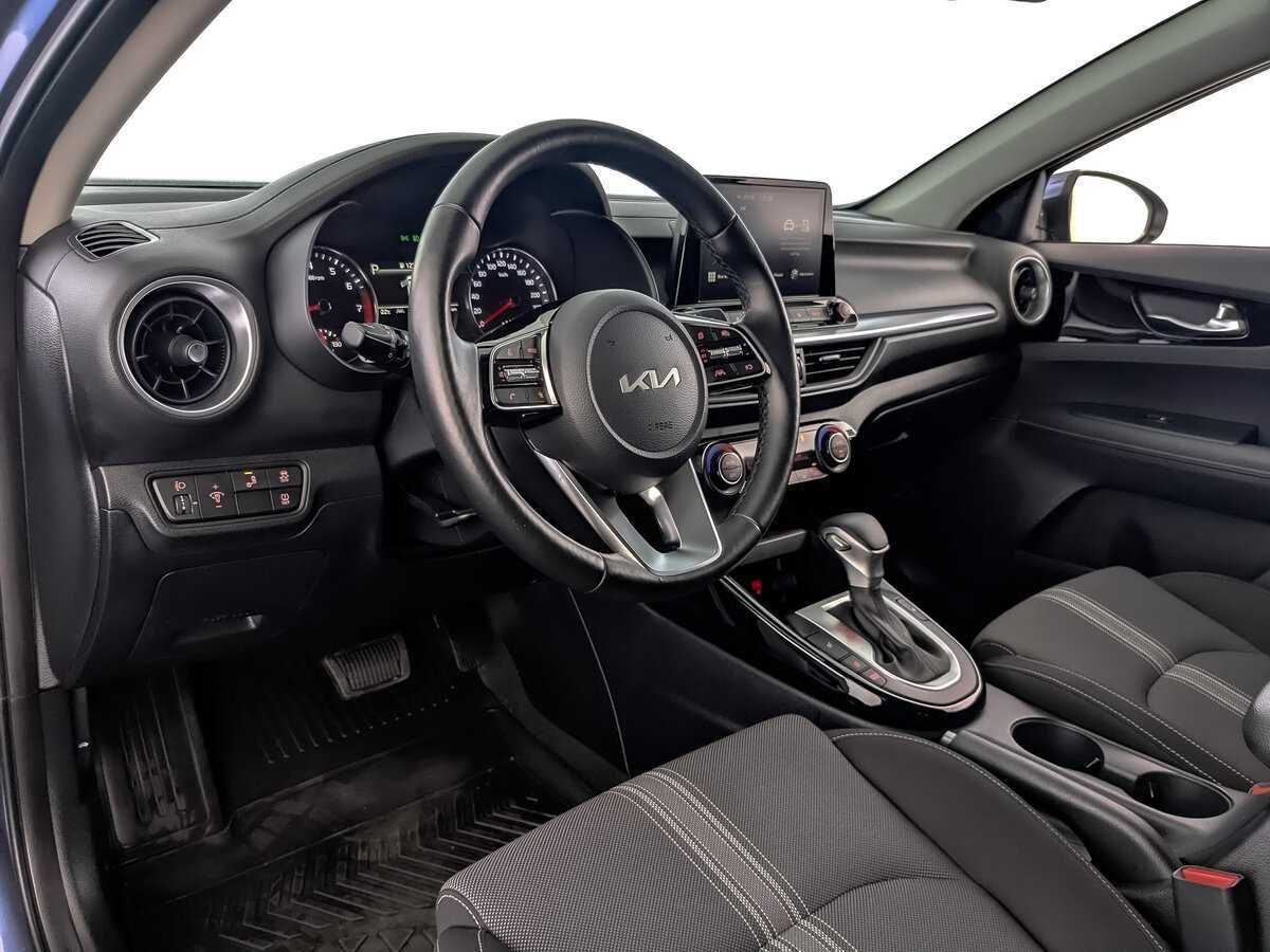 Купить Kia Cerato с пробегом. Фото: #10