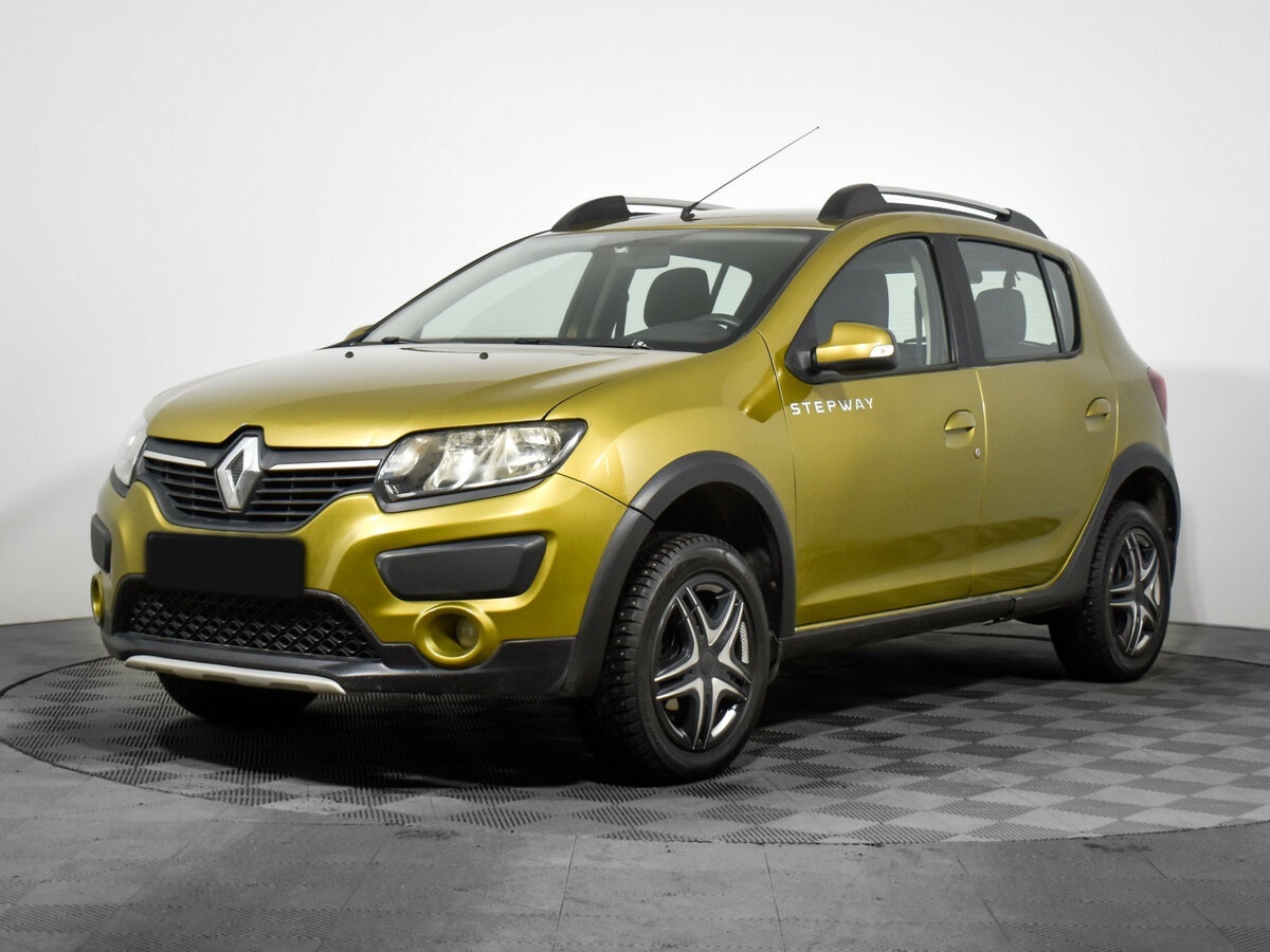 Купить Renault Sandero с пробегом. Посмотреть фото