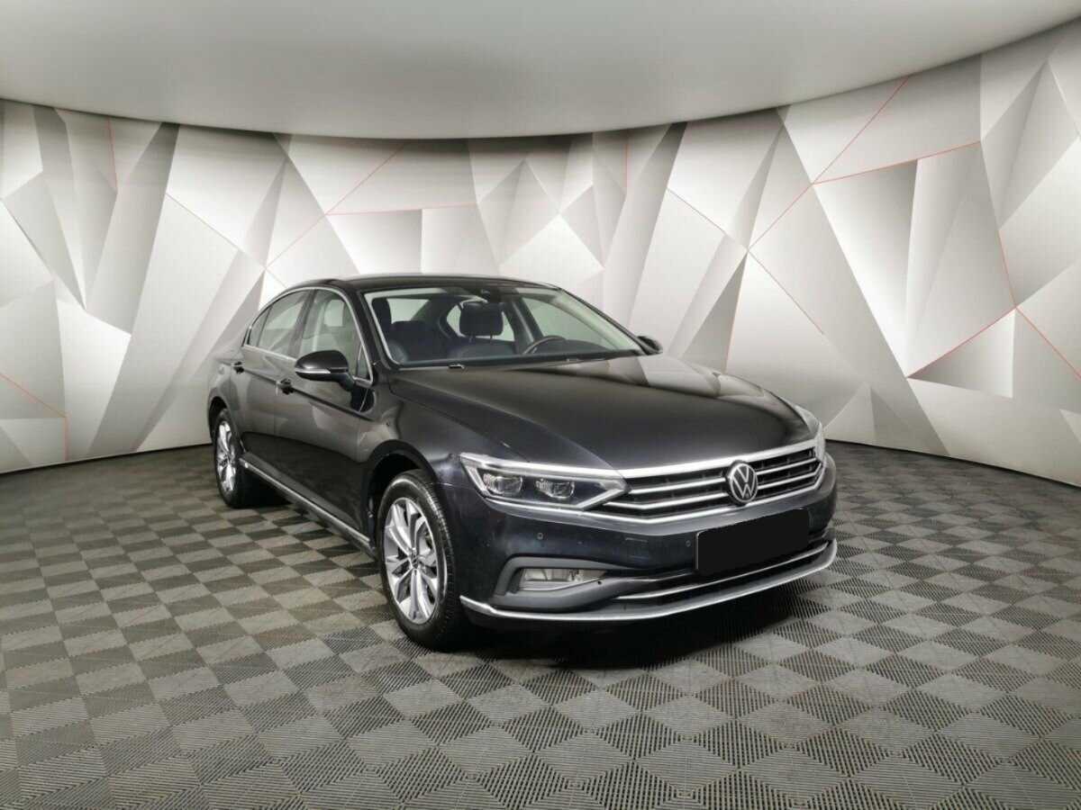 Купить Volkswagen Passat с пробегом. Фото: #2