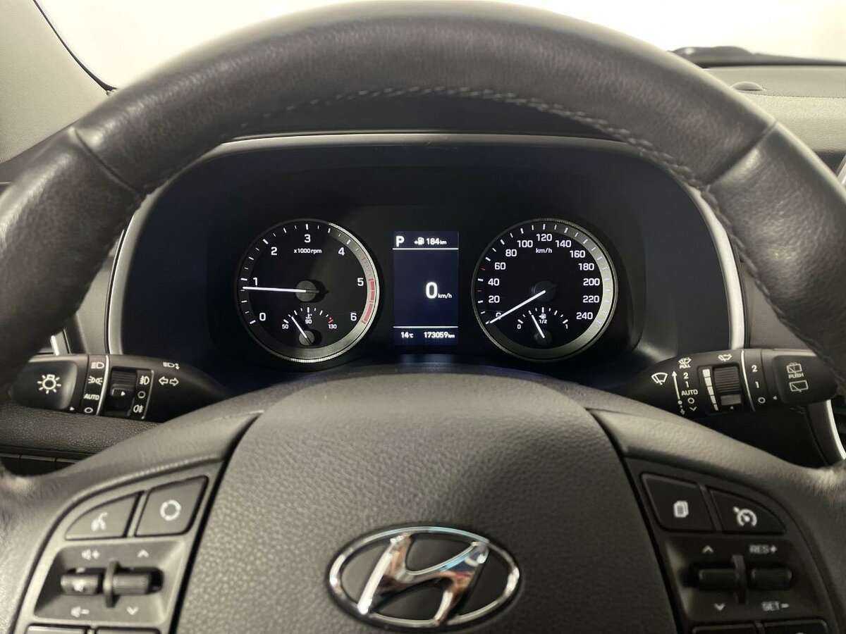 Купить Hyundai Tucson с пробегом. Фото: #10