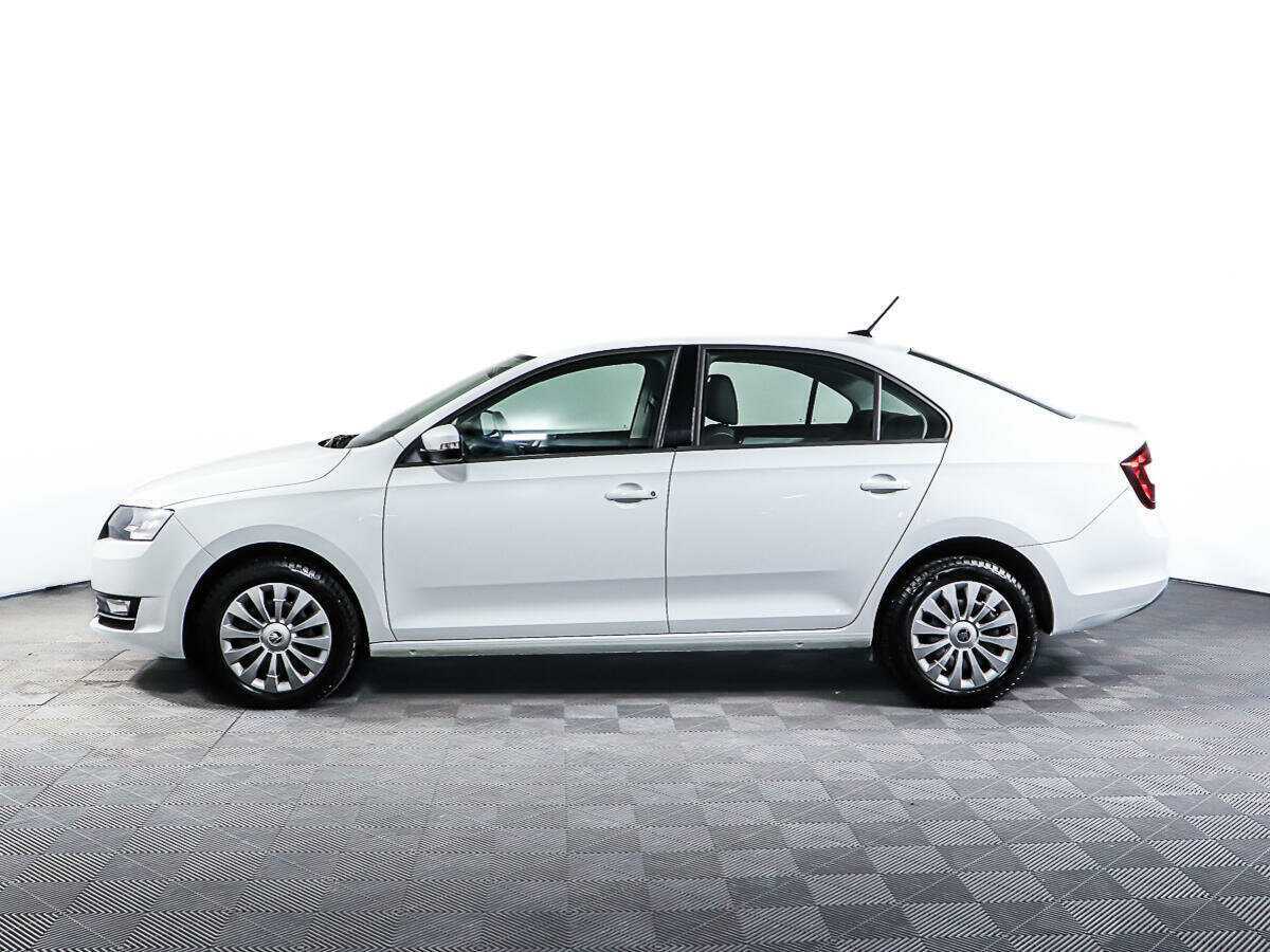 Купить Skoda Rapid с пробегом. Фото: #6