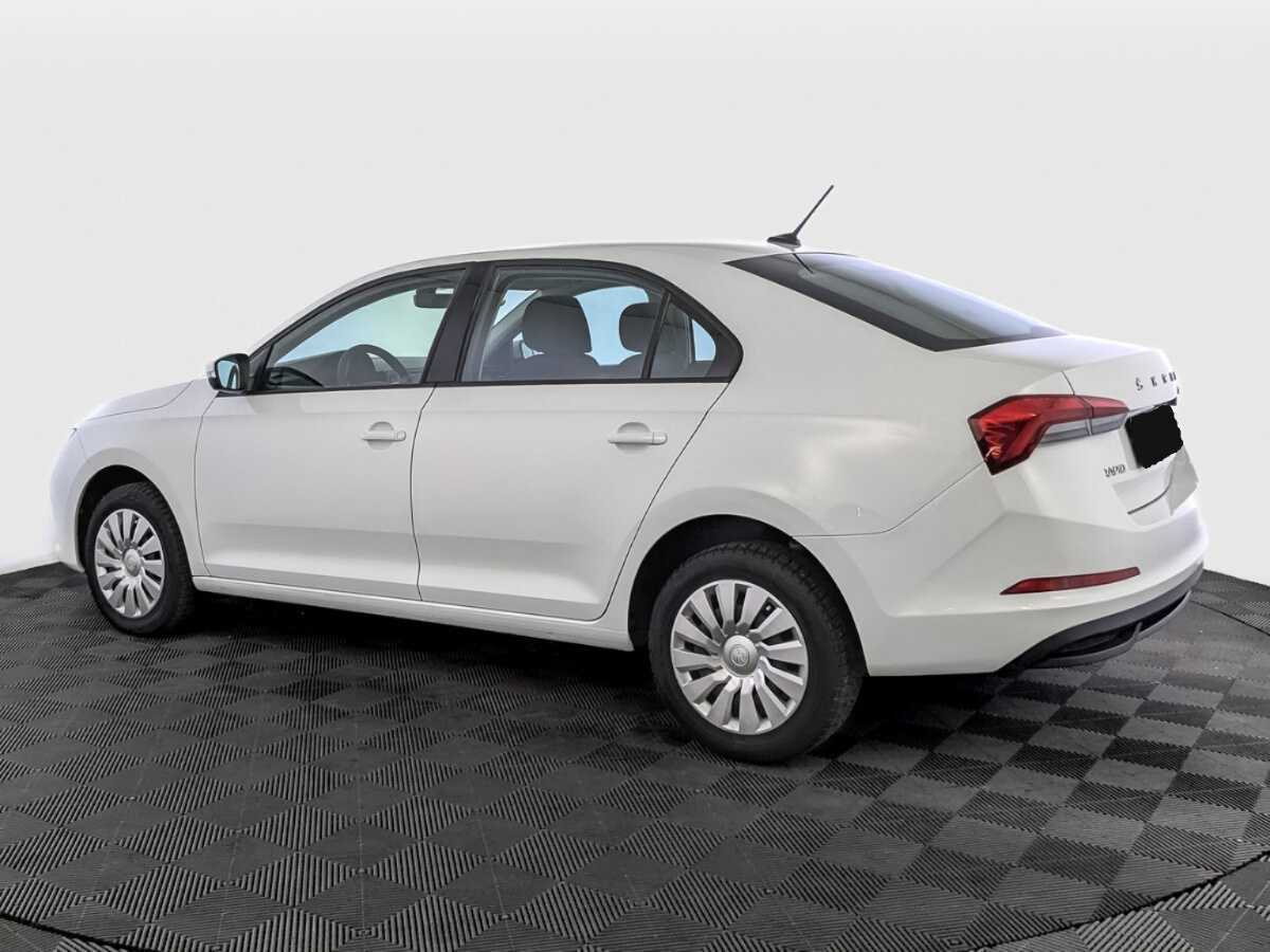 Купить Skoda Rapid с пробегом. Фото: #6