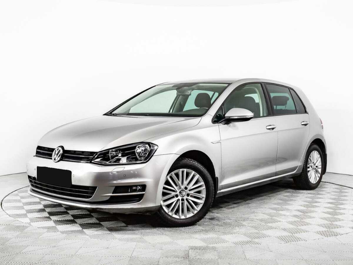 Купить Volkswagen Golf с пробегом. Посмотреть фото
