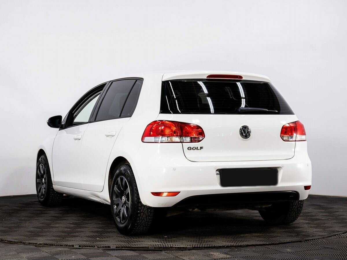 Купить Volkswagen Golf с пробегом. Фото: #3