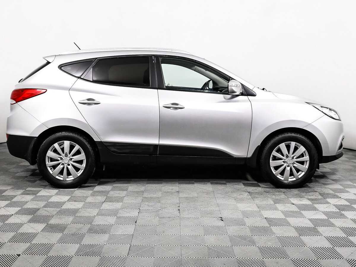 Купить Hyundai ix35 с пробегом. Фото: #3