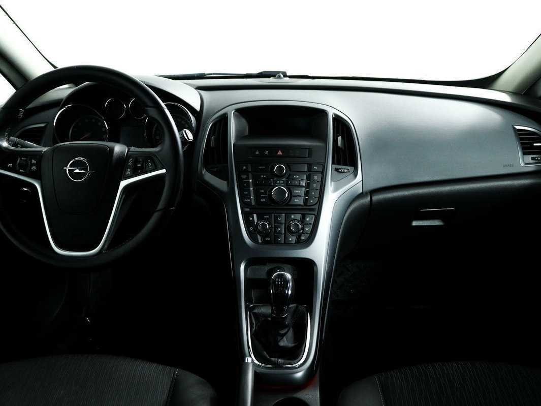 Купить Opel Astra с пробегом. Фото: #10