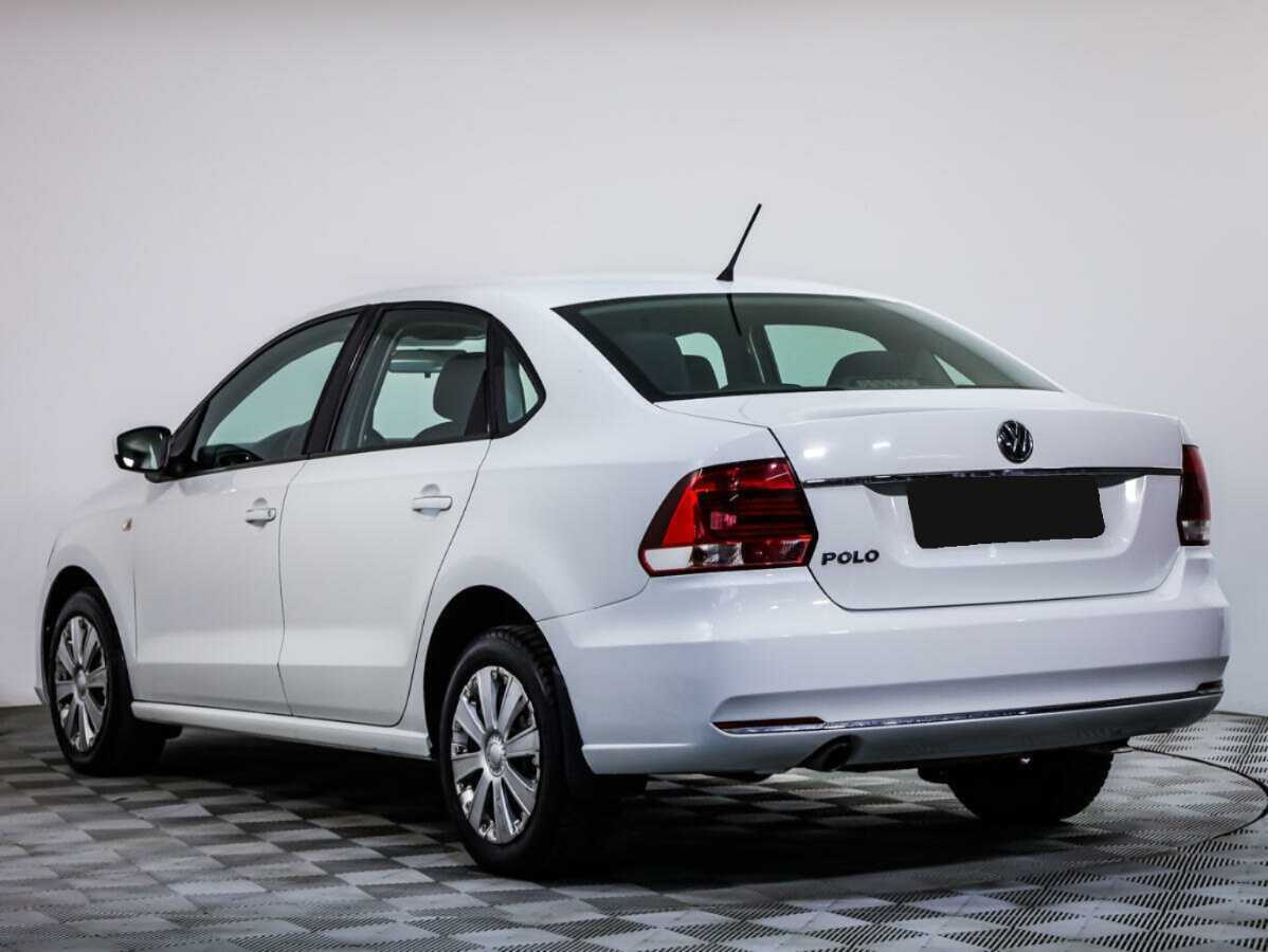 Купить Volkswagen Polo с пробегом. Фото: #5