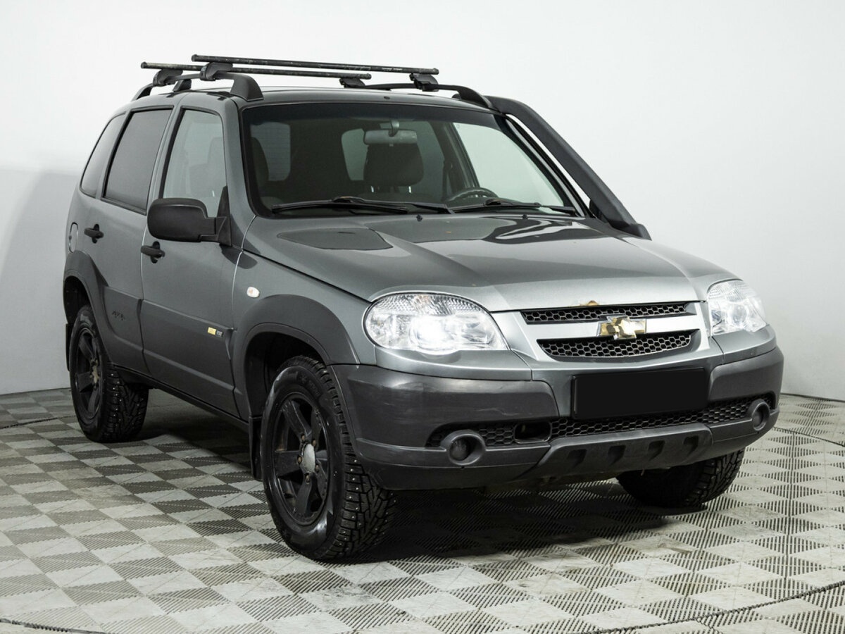 Купить Chevrolet Niva с пробегом. Фото: #2