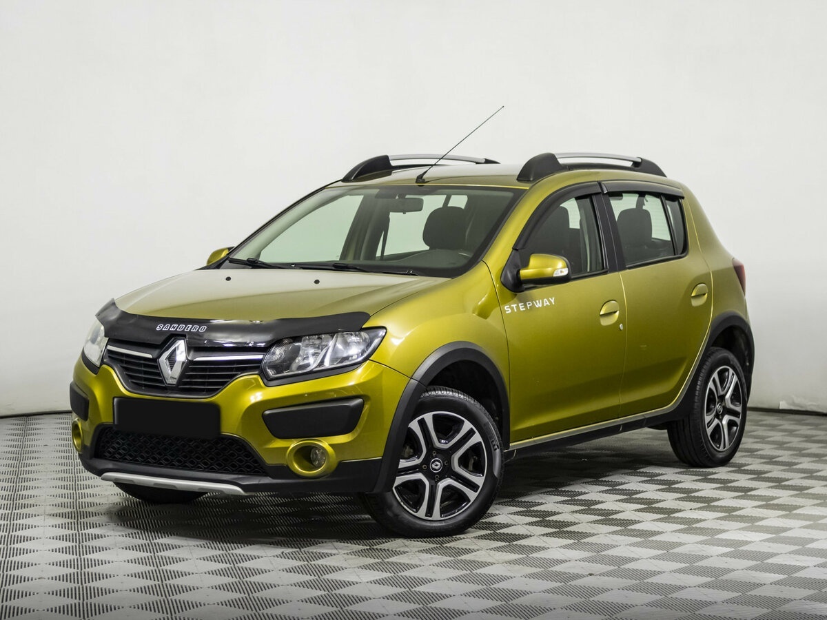 Купить Renault Sandero с пробегом. Посмотреть фото