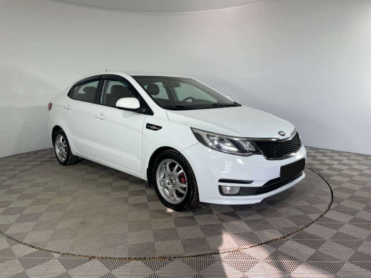 Купить Kia Rio с пробегом. Фото: #2